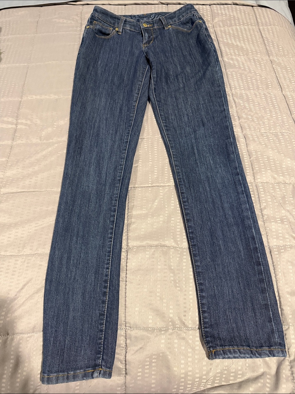 The Limited 917 Dark Blue Straight Leg Jeans Size 4